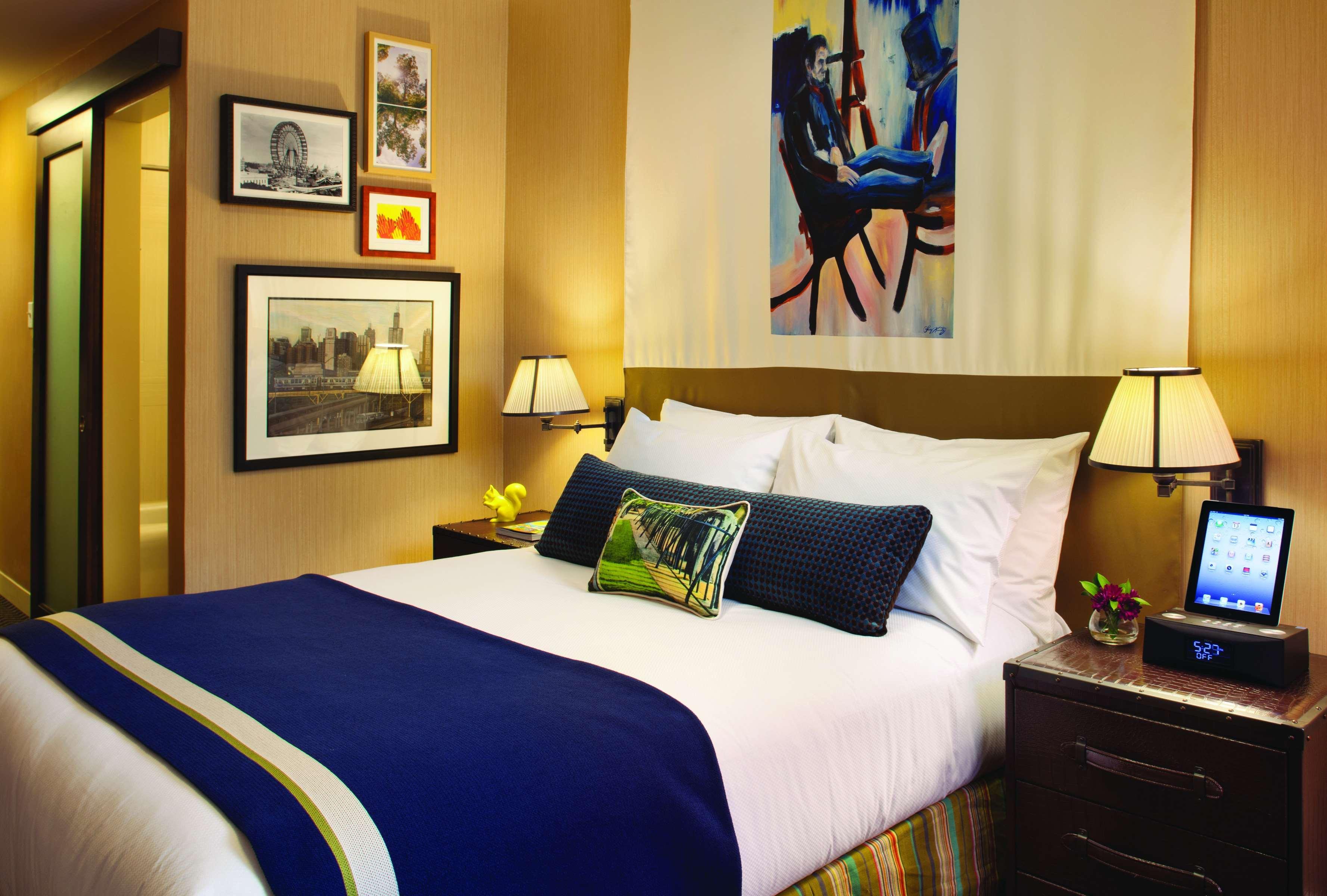 Hotel Lincoln Chicago Room photo